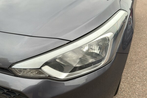 Used Hyundai i20 2017 for sale - 76257211: Photo 30