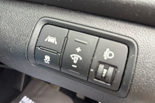 Used Hyundai i20 2017 for sale - 76257211: Photo 34