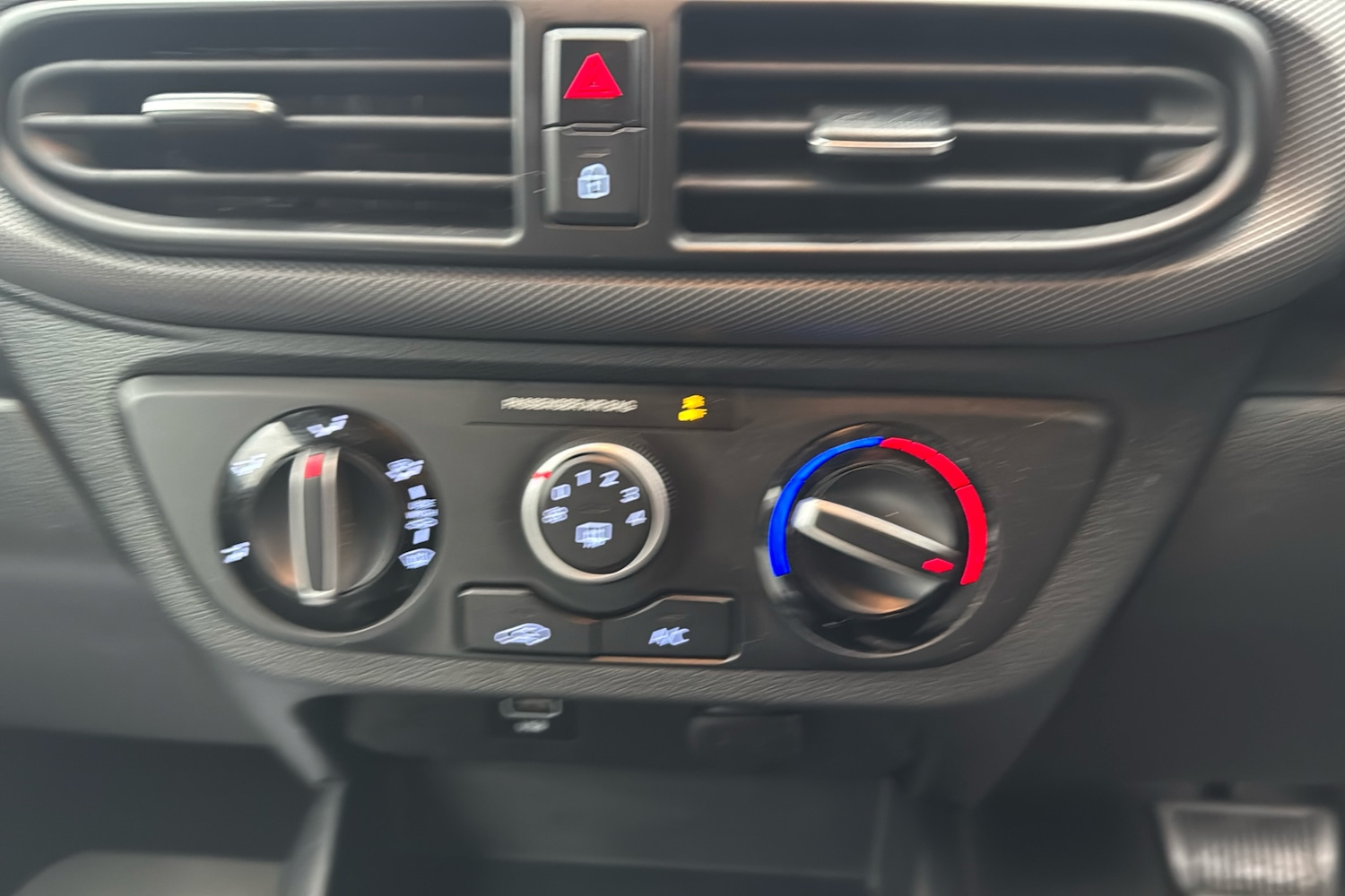 Used Hyundai i10 2022 for sale - 76805171: Photo 15