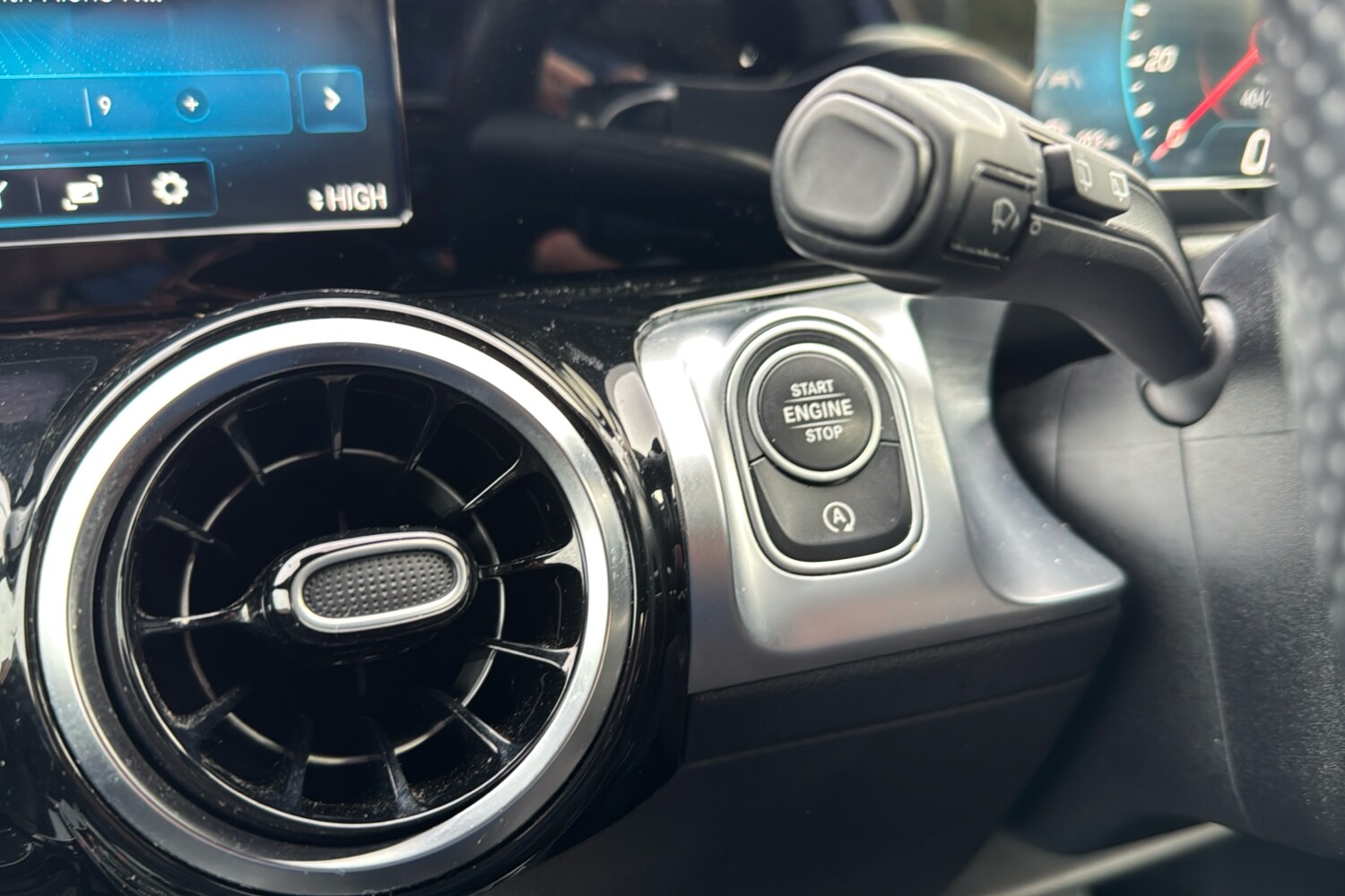 Used Mercedes-Benz GLB 2021 for sale - 76447625: Photo 23