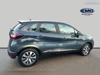 Used Renault Captur 2019 for sale - 76892900: Photo
