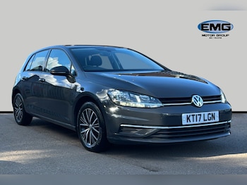 Used Volkswagen Golf 2017 for sale - 78024980: Photo
