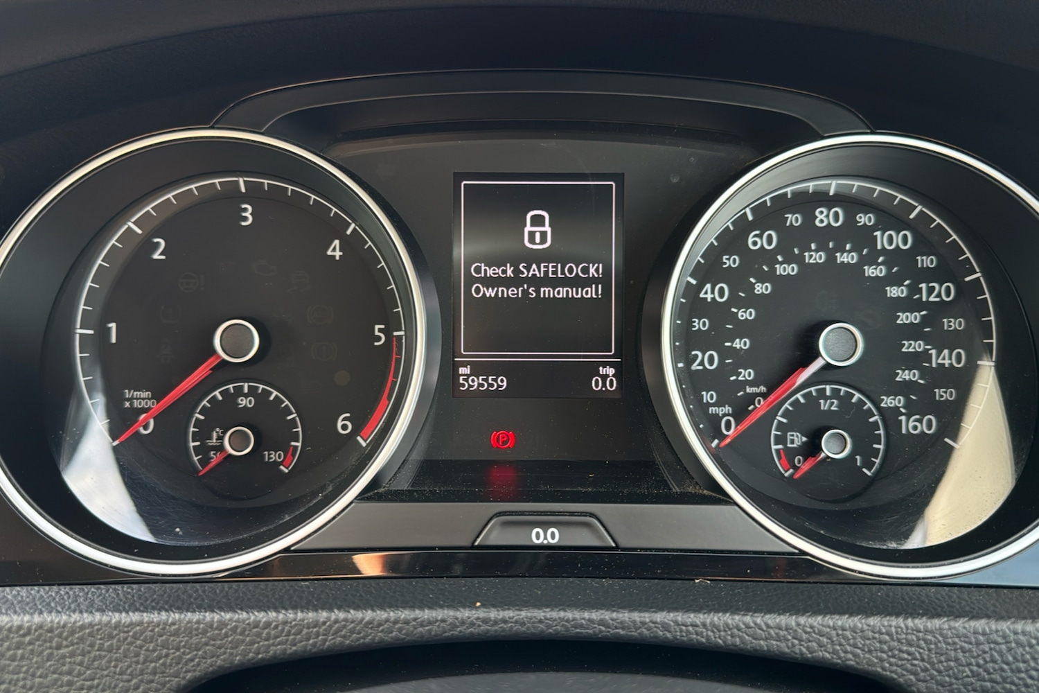 Used Volkswagen Golf 2015 for sale - 76955376: Photo 15