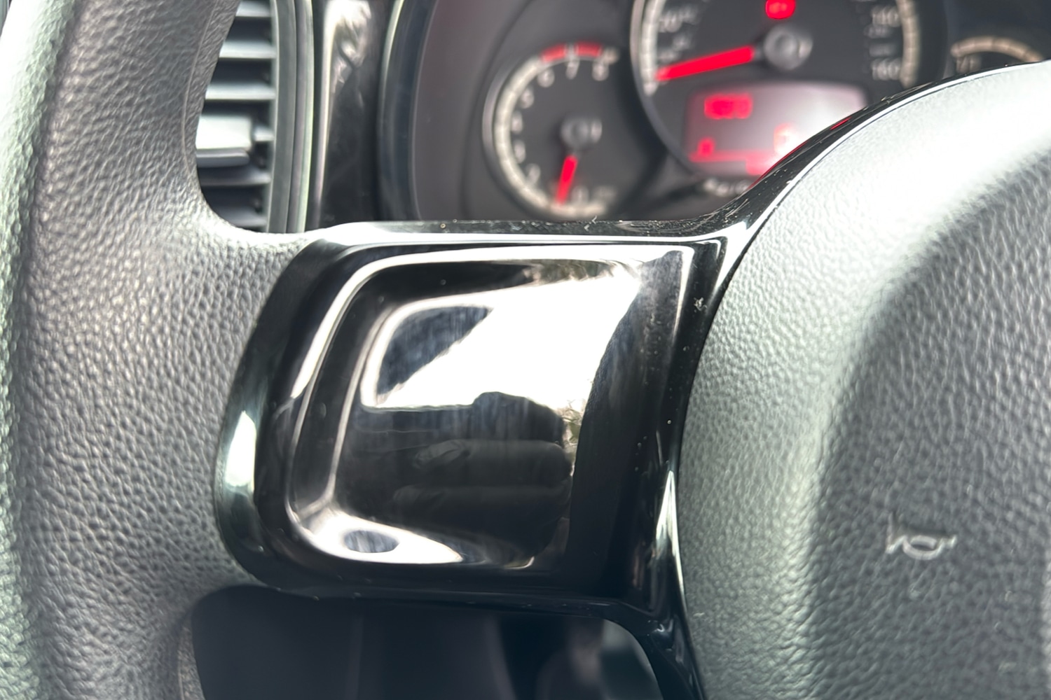 Used Volkswagen Beetle 2013 for sale - 77543405: Photo 17