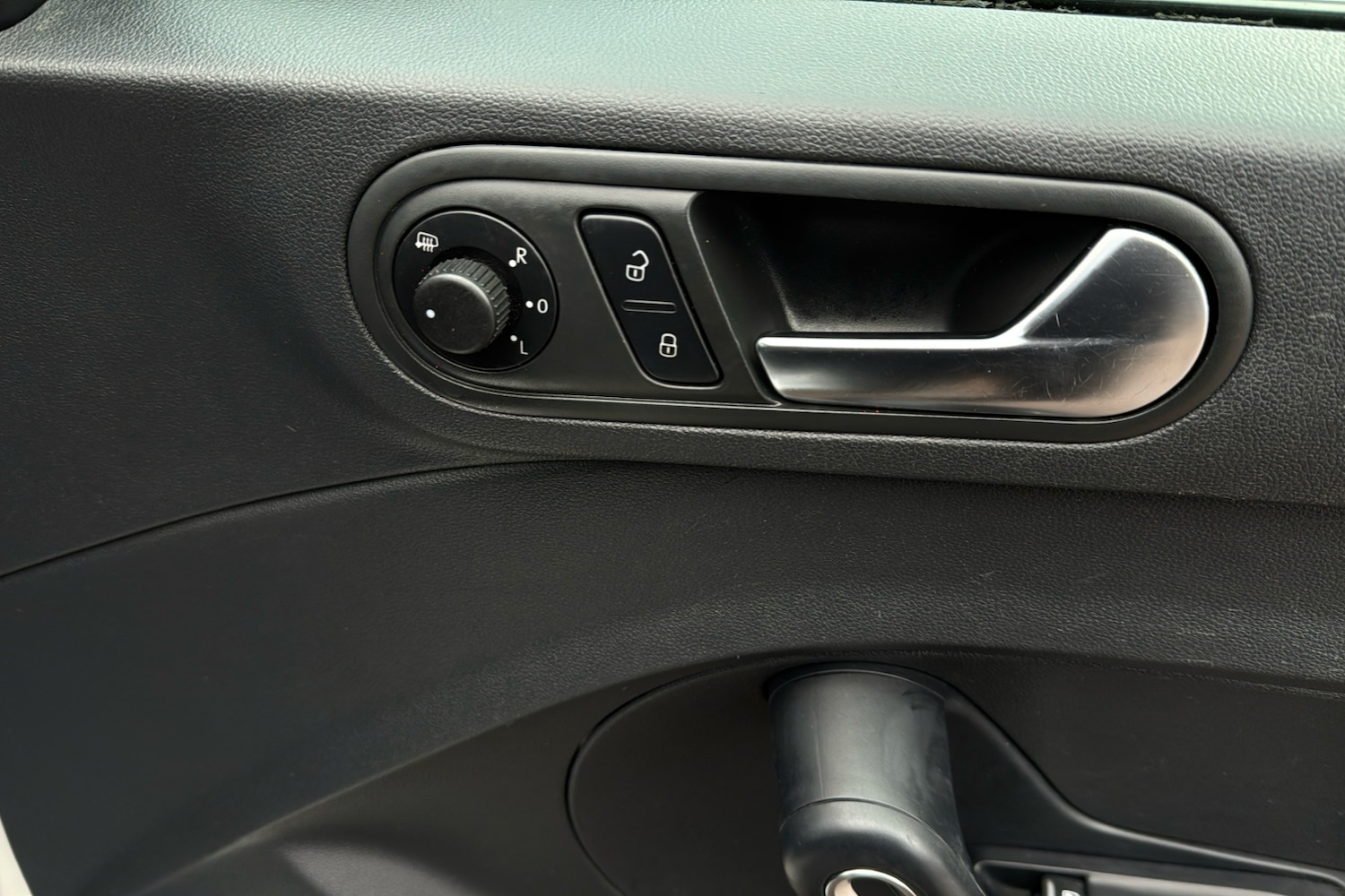 Used Volkswagen Beetle 2013 for sale - 77543405: Photo 27