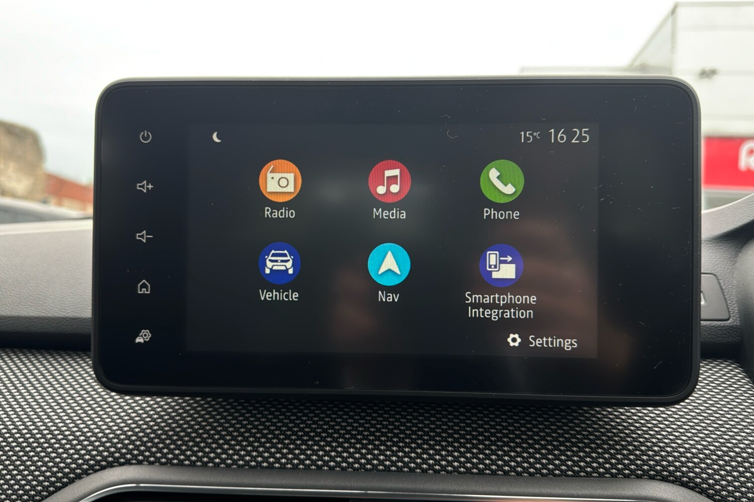 Used Dacia Sandero Stepway 2021 for sale - 76087700: Photo 34