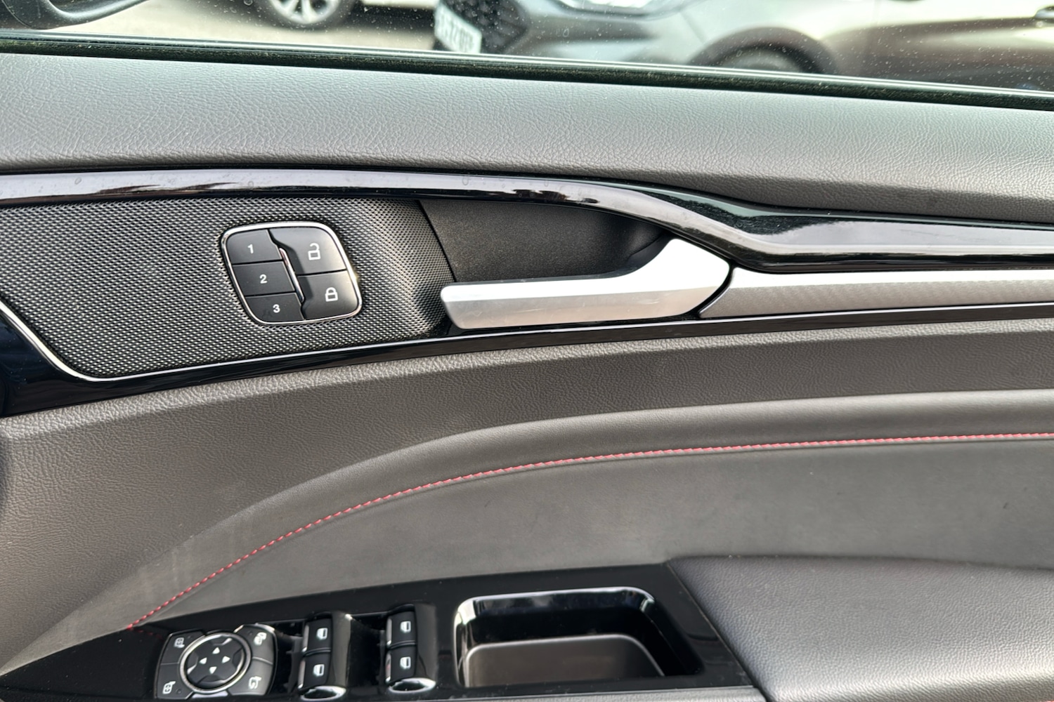 Used Ford Mondeo 2020 for sale - 76402972: Photo 24