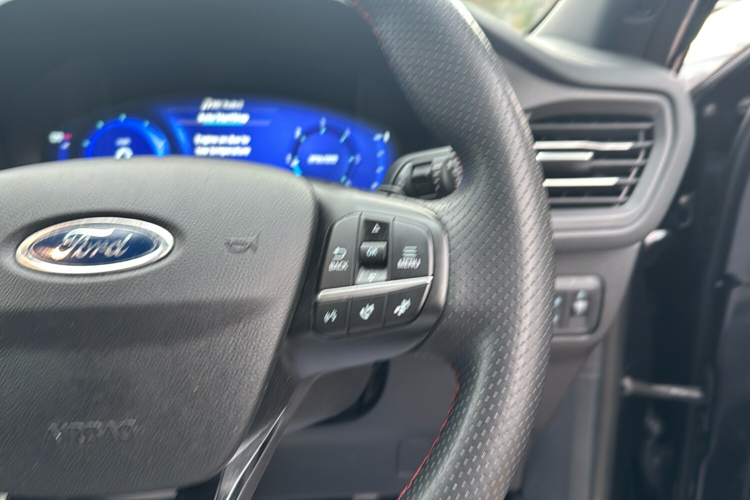 Used Ford Kuga 2022 for sale - 76576359: Photo 18