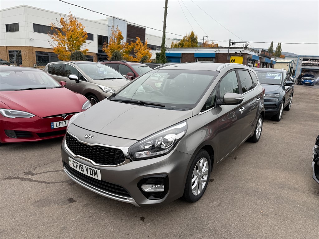 Used Kia Carens 2018 for sale - 76290116: Photo 3