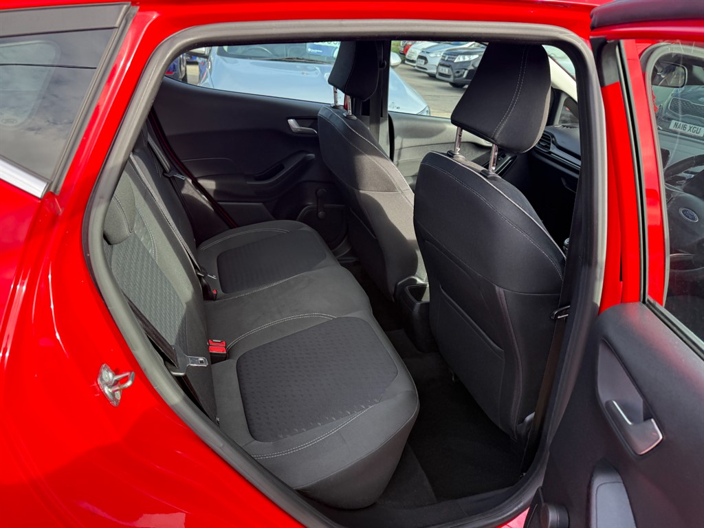 Used Ford Fiesta 2018 for sale - 76384674: Photo 8