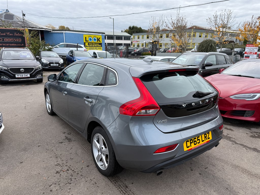 Used Volvo V40 2015 for sale - 76351120: Photo 4