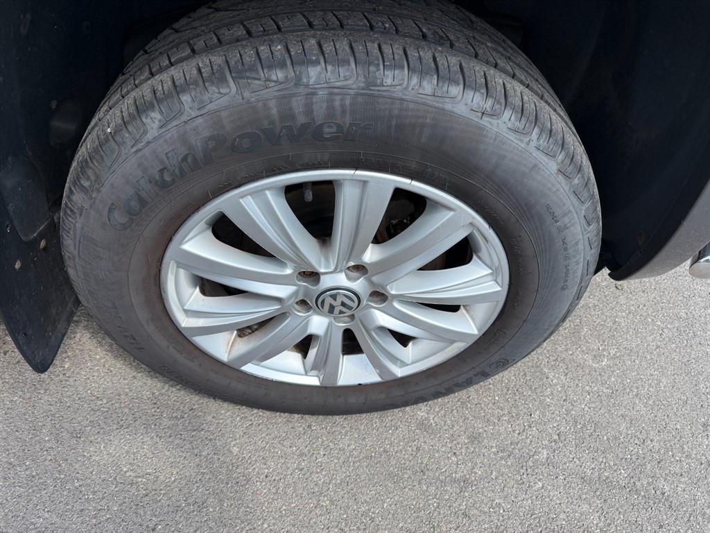 Used Volkswagen Amarok 2012 for sale - 76244655: Photo 10