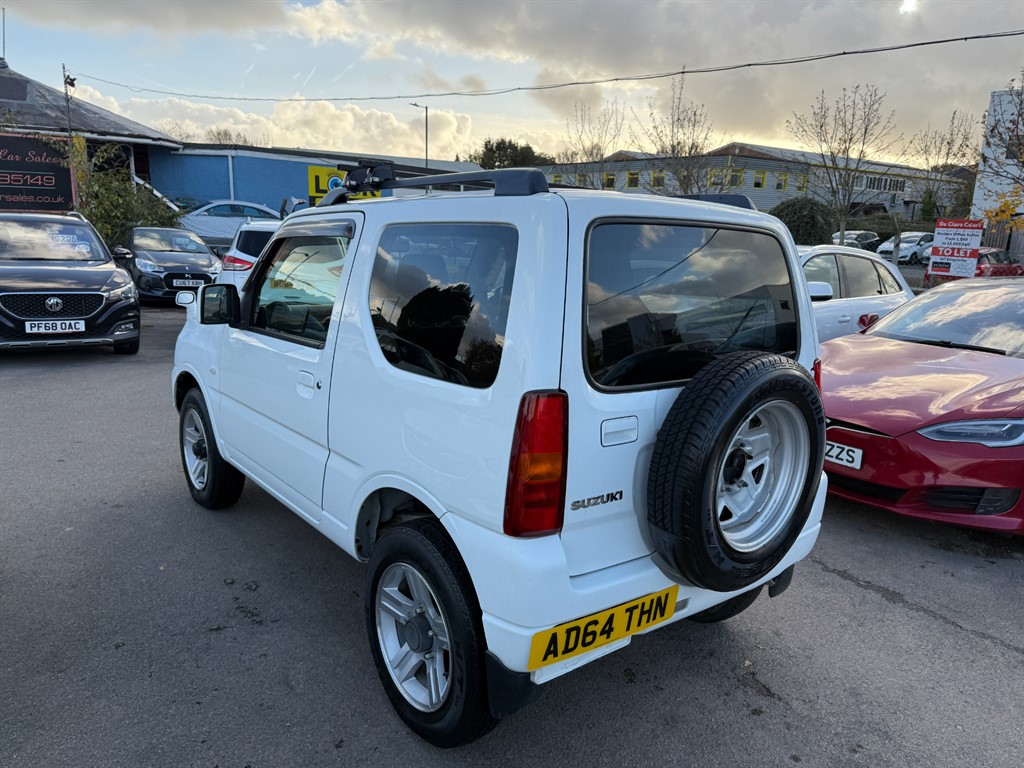 Used Suzuki Jimny 2015 for sale - 76297779: Photo 4