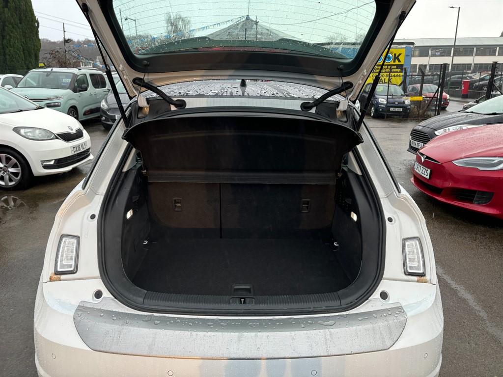 Used Audi A1 2014 for sale - 77519529: Photo 9