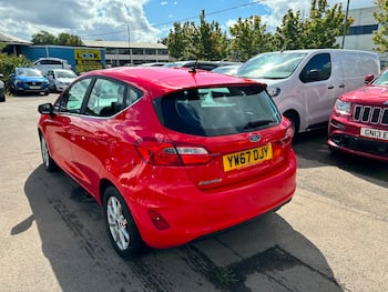 Used Ford Fiesta 2017 for sale - 79743611: Photo