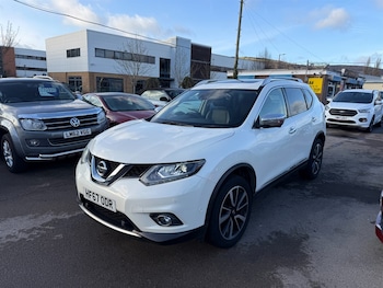 Used Nissan X-Trail 2017 for sale - 77134212: Photo