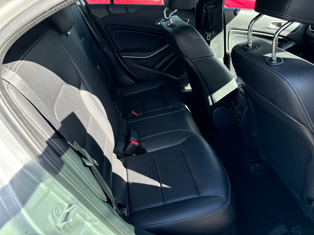 Used Mercedes-Benz A-Class 2018 for sale - 77890234: Photo 6