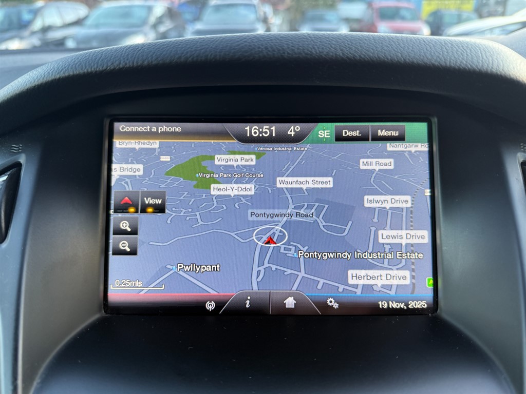 Used Ford Focus 2016 for sale - 76636047: Photo 6