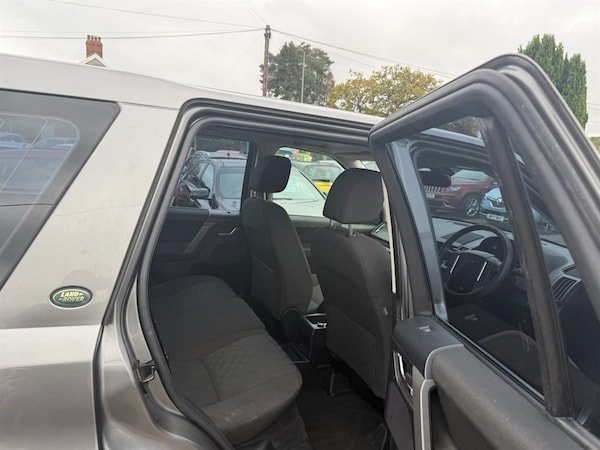 Used Land Rover Freelander 2008 for sale - 76261785: Photo 8