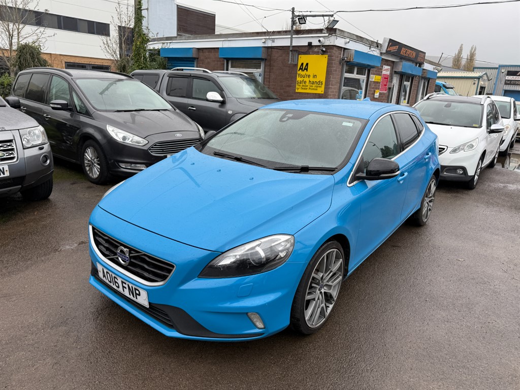 Used Volvo V40 2016 for sale - 76459385: Photo 4