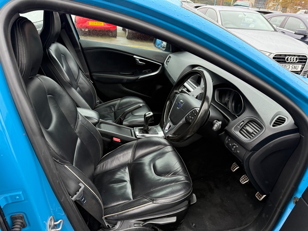 Used Volvo V40 2016 for sale - 76459385: Photo 8