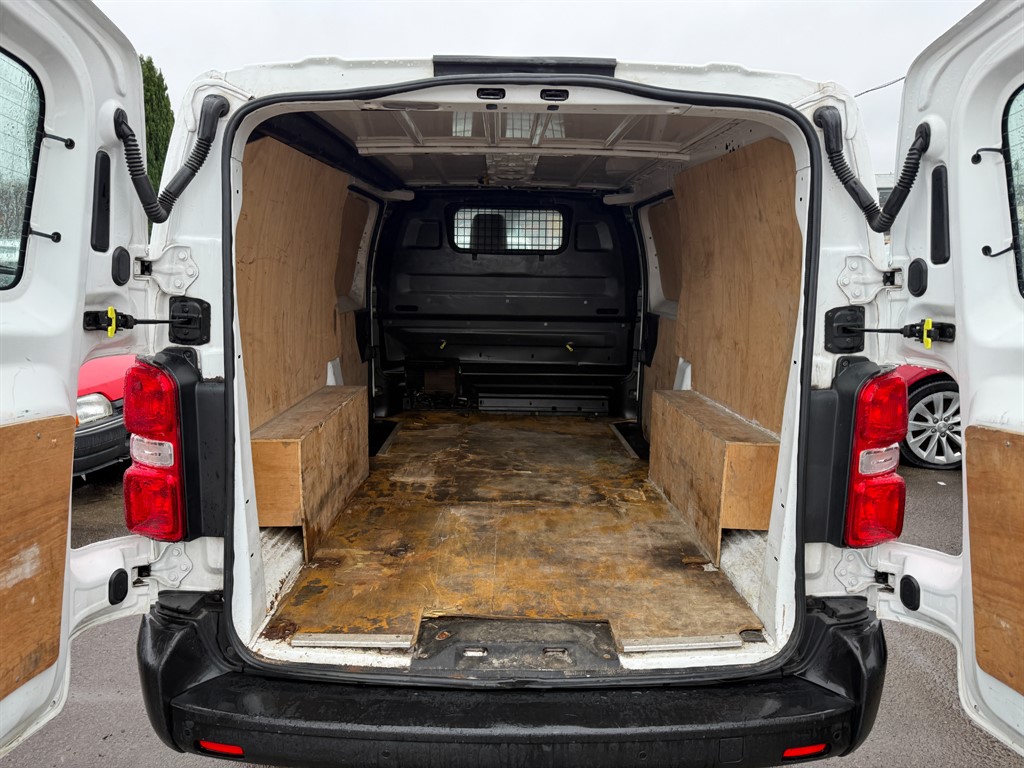 Used Peugeot Expert 2022 for sale - 77450105: Photo 9