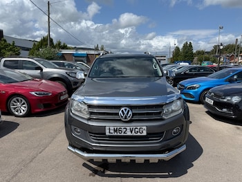 Used Volkswagen Amarok 2012 for sale - 75569997: Photo
