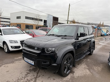 Used Land Rover Defender 2022 for sale - 76507791: Photo