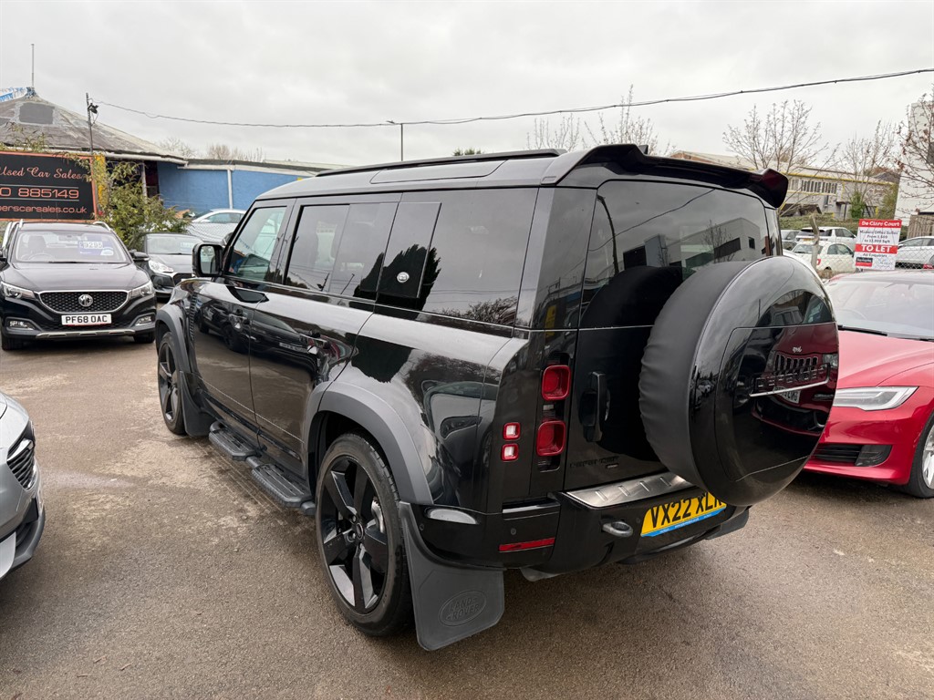 Used Land Rover Defender 2022 for sale - 76507791: Photo 4