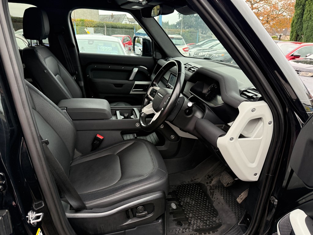 Used Land Rover Defender 2022 for sale - 76507791: Photo 7