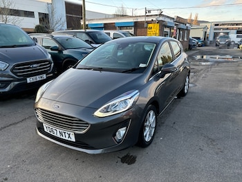 Used Ford Fiesta 2018 for sale - 77660701: Photo