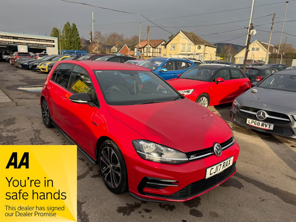 Used Volkswagen Golf 2017 for sale - 76717660: Photo 1