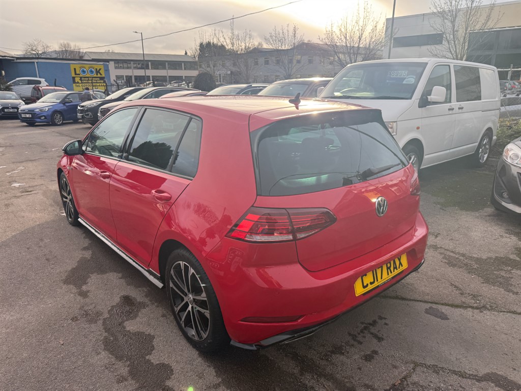 Used Volkswagen Golf 2017 for sale - 76717660: Photo 4