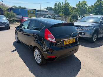 Used Ford Fiesta 2014 for sale - 79238388: Photo