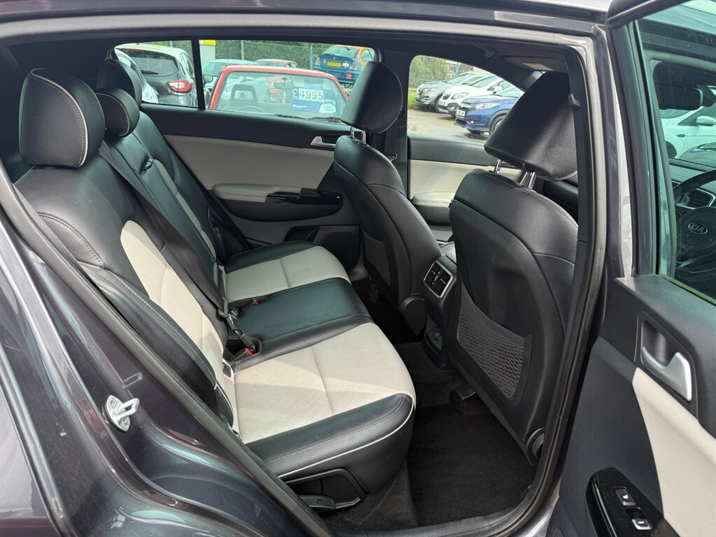 Used Kia Sportage 2018 for sale - 78212178: Photo 8