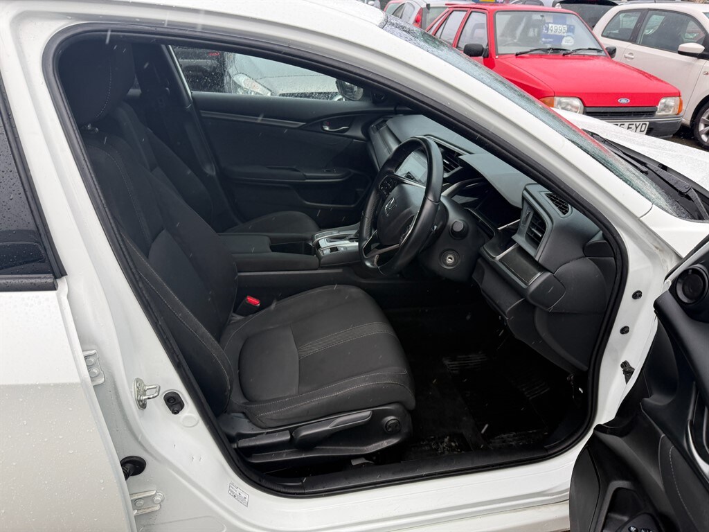 Used Honda Civic 2017 for sale - 77499873: Photo 7