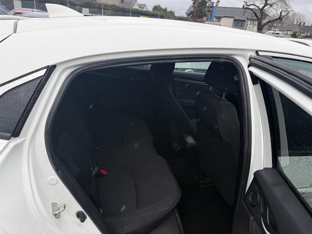 Used Honda Civic 2017 for sale - 77499873: Photo 8