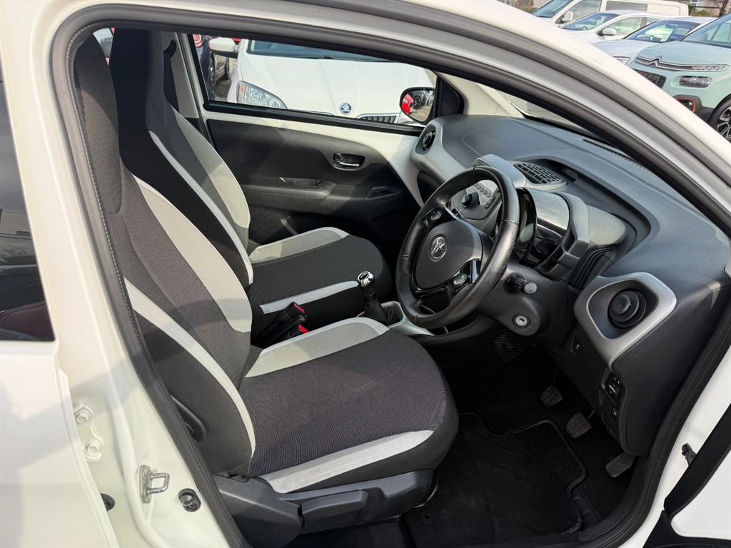 Used Toyota AYGO 2016 for sale - 77778855: Photo 7