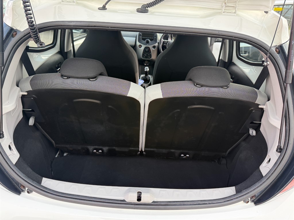 Used Toyota AYGO 2016 for sale - 77778855: Photo 9