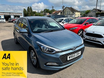 Used Hyundai i20 2015 for sale - 78509389: Photo