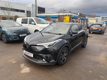Used Toyota C-HR 2018 for sale - 77367319: Photo