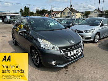 Used Peugeot 208 2013 for sale - 75641381: Photo