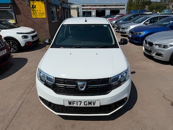 Used Dacia Sandero 2017 for sale - 79243937: Photo