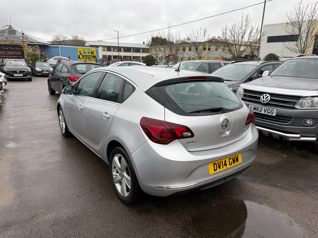 Used Vauxhall Astra 2014 for sale - 76552584: Photo 4