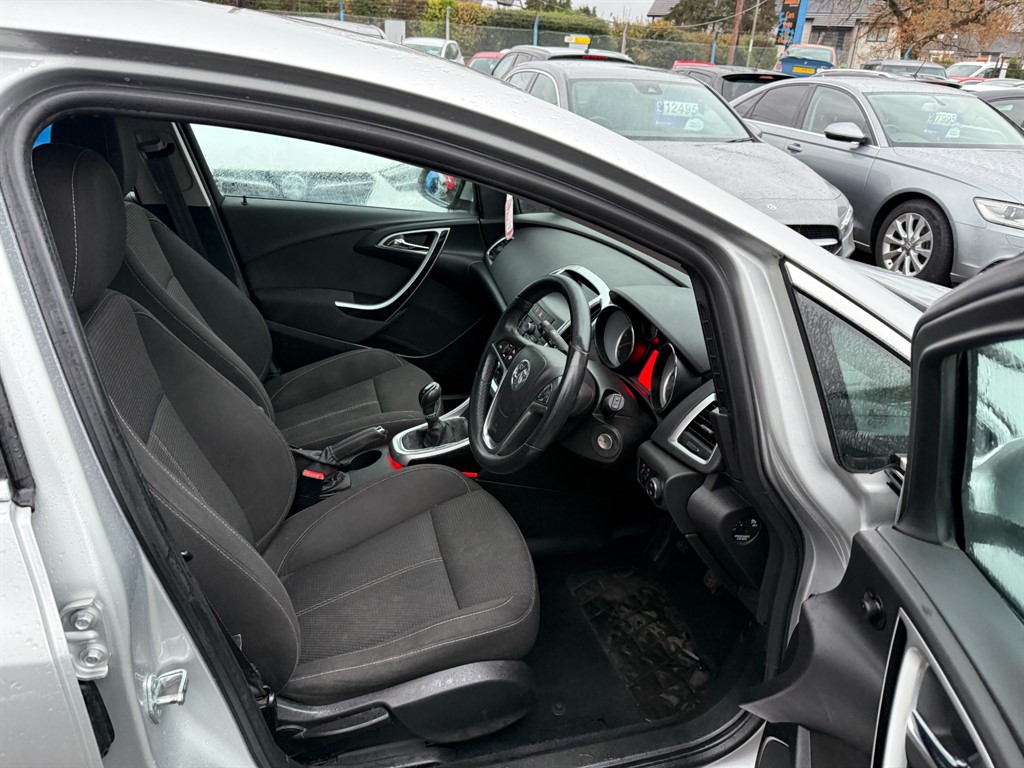 Used Vauxhall Astra 2014 for sale - 76552584: Photo 7