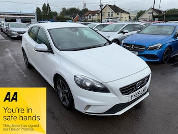 Used Volvo V40 2015 for sale - 75572461: Photo