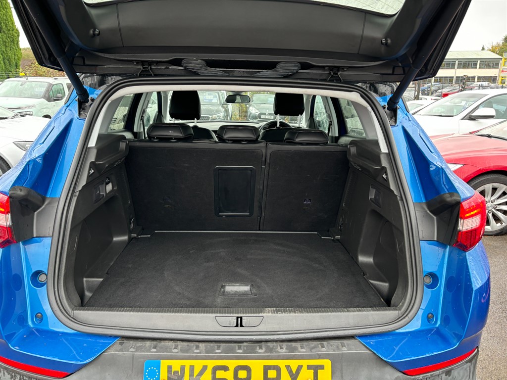 Used Vauxhall Grandland X 2018 for sale - 76438235: Photo 9