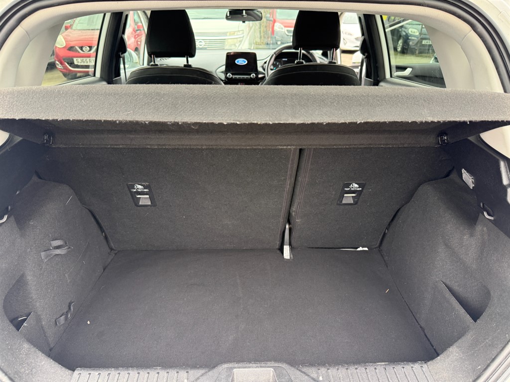 Used Ford Fiesta 2017 for sale - 77674186: Photo 9