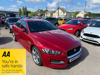 Used Jaguar XE 2016 for sale - 78624643: Photo