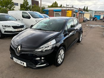 Used Renault Clio 2017 for sale - 79693225: Photo